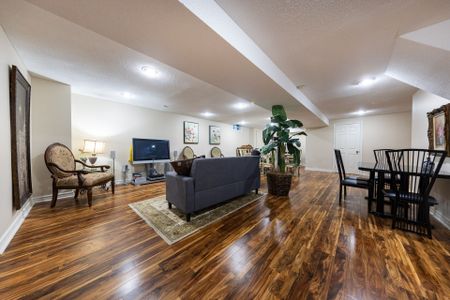 For Lease - 32 Hamills Crescent Unit# BSMT, Richmond Hill, Ontario - Photo 4