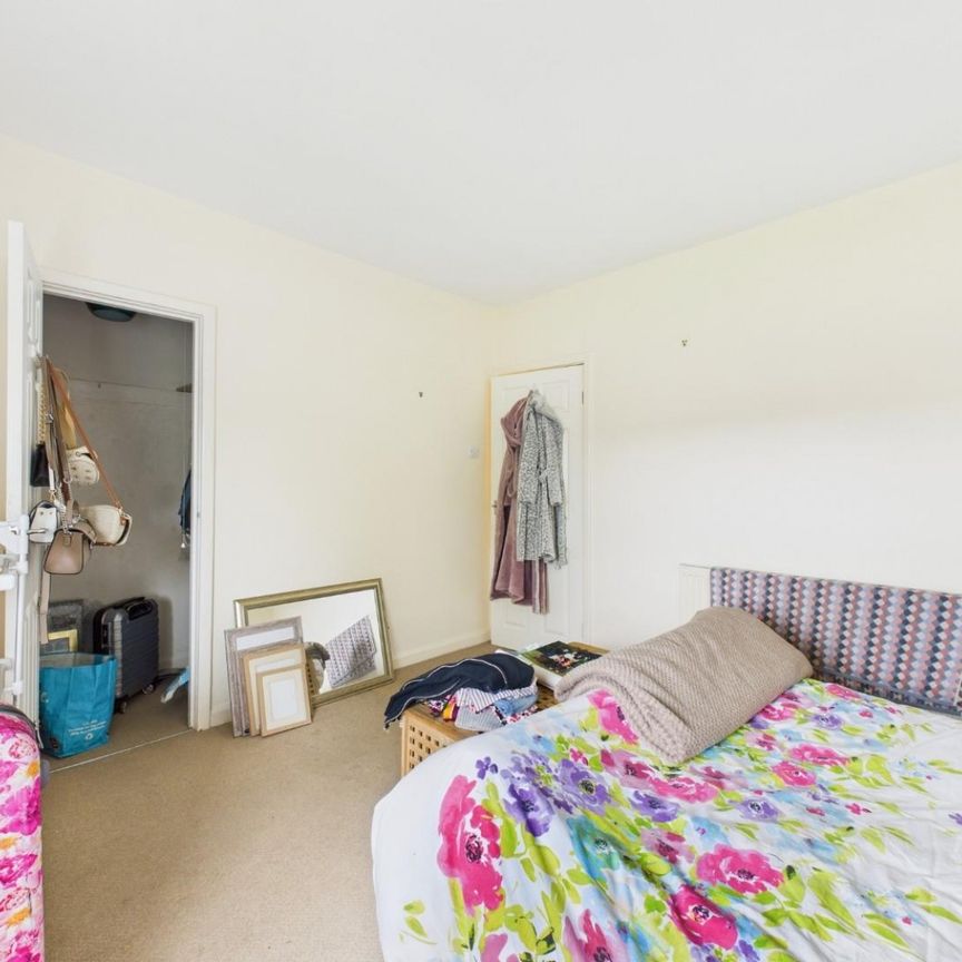 Lingfield Road, Wilsden, Bradford - Photo 1