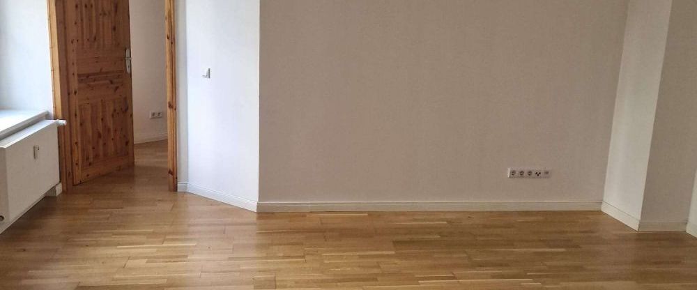 Schöne 2-Raumwohnung mit Eichenparkett und EBK - Photo 1