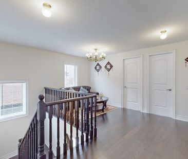 For Lease - 17 Blazing Star Street, East Gwillimbury, Ontario - Photo 3