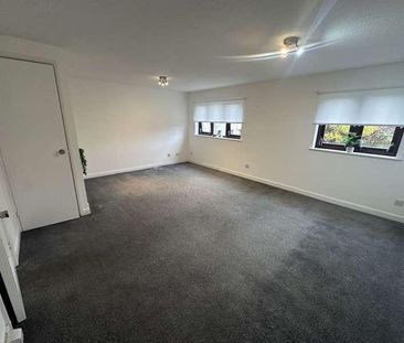 Elmvale Row, Glasgow, G21 - Photo 6