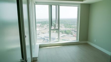 City Views & Sophisticated Vibes At The Guardian. - Photo 5