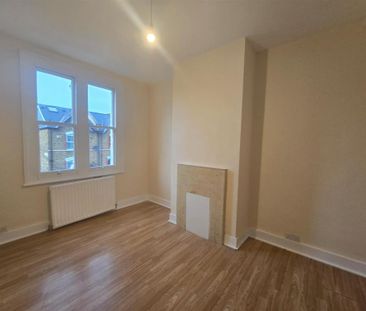 3 bedroom house to rent - Photo 3