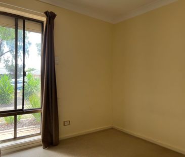 Four Bedroom Family Home! - Photo 5