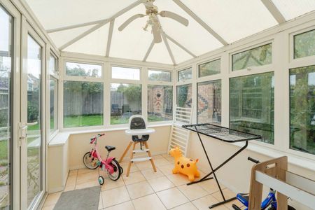 Weycroft, Didcot, OX11 - Photo 2