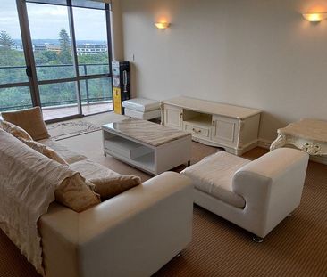135 Grafton Road - Luxury 1 bedroom Apartment - Photo 3