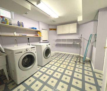 For Lease - 2136 Golden Orchard Trail, Oakville, Ontario - Photo 4