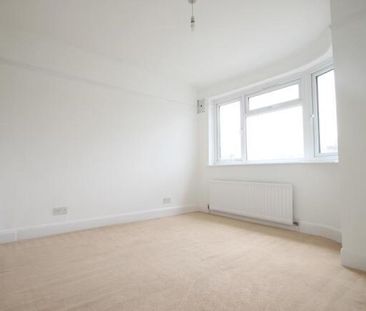2 bedroom maisonette to rent - Photo 2