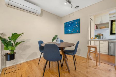 DICKSON WETLANDS ON YOUR DOORSTEP! - Photo 4