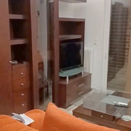 Διαμέρισμα για ενοικίαση - Νίκαια, - Photo 1