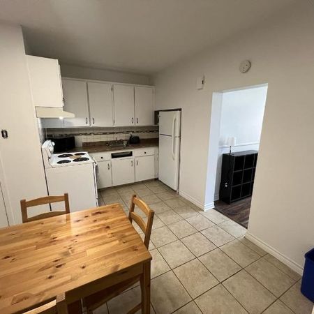 3 1/2 - Québec - 2 498 $/mois - Photo 3