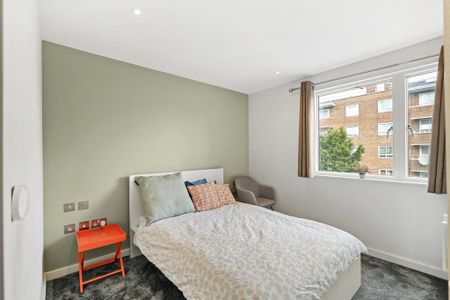 2 bedroom flat to rent - Photo 4