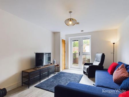 1 bedroom apartment to rent - Photo 2