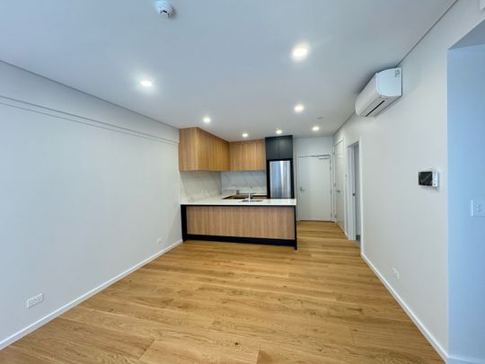 Brand New 2 Bedrooms With Court Yard & Car Park - Photo 1