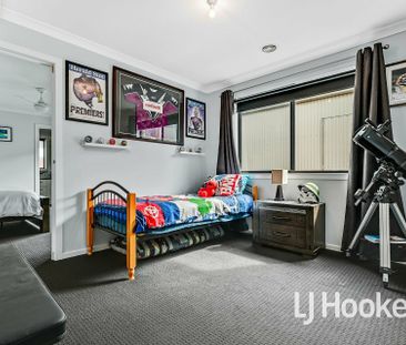 Large Family Home With All The Extra's! - Photo 4