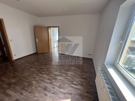 Tolle 3-Raum EG Wohnung mit Balkon, Kamin und Mietergarten in ruhiger Lage! - Photo 2