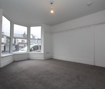 1 bedroom ground floor flat to rent - Photo 1