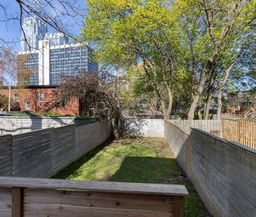 For Lease - 173 Duplex Avenue, Toronto, Ontario - Photo 1