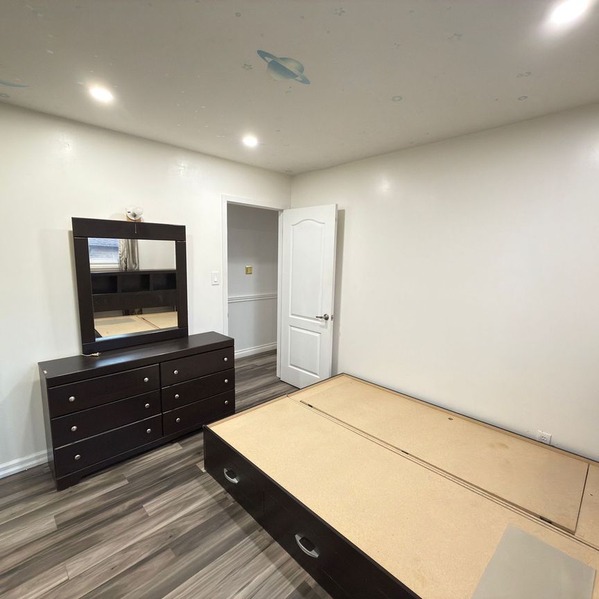 For Lease - 21 Greenwood Crescent, Brampton, Ontario - Photo 1