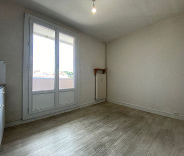 Location Appartement 3 pièces 56m² BESANCON 25000 - Photo 5