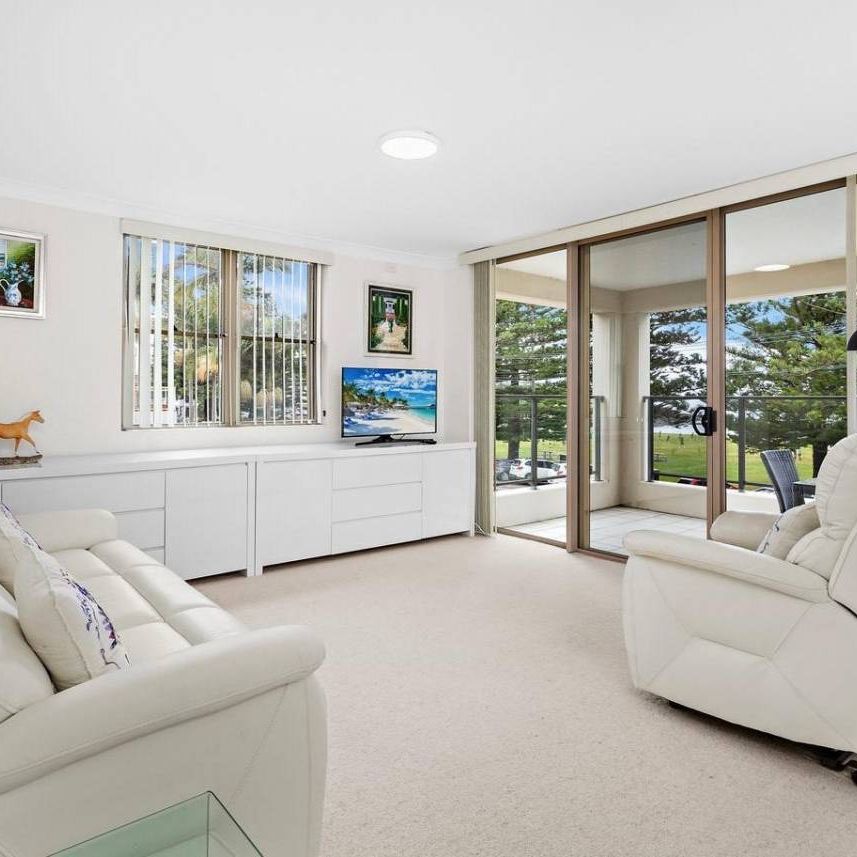 Stunning Fully Furnished Coastal Living Opposite Surf Beach - Photo 1
