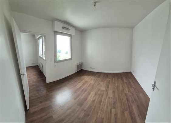 2 pièces - 27,32 m² - 7ème étage - Colocation non autorisée - Photo 1