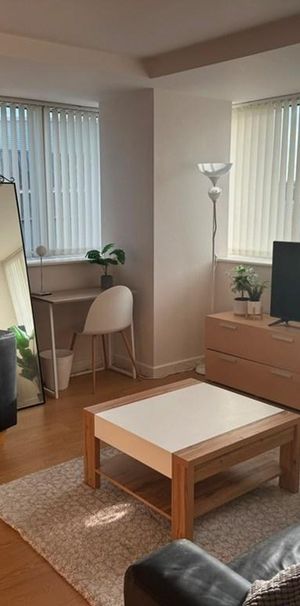 1 bedroom flat to rent - Photo 1