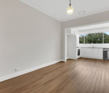 16 Highlands Road, Thomastown VIC 3074 - Photo 1