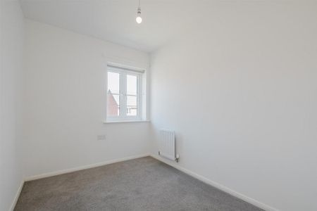3 bedroom terraced house to rent - Photo 4