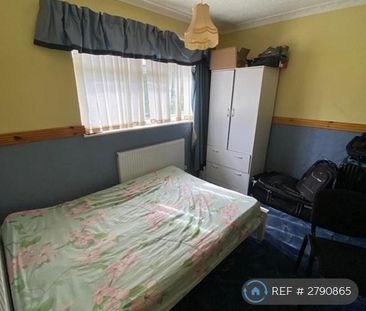 3 bedroom terraced house to rent - Photo 6