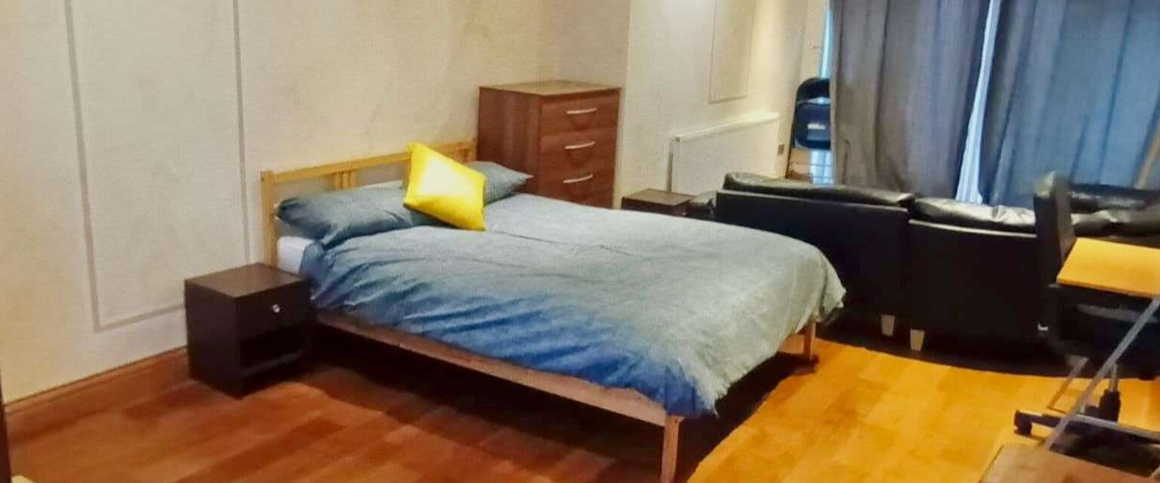 Selly Oak Road Room 5 - Photo 1