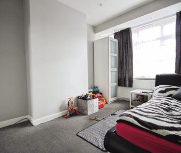 3 bedroom terraced house to rent - Photo 1