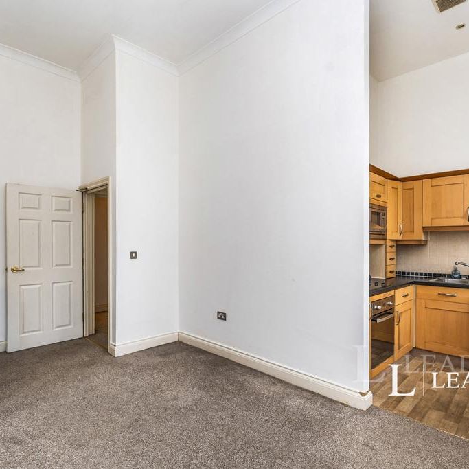 1 bedroom flat to rent - Photo 1