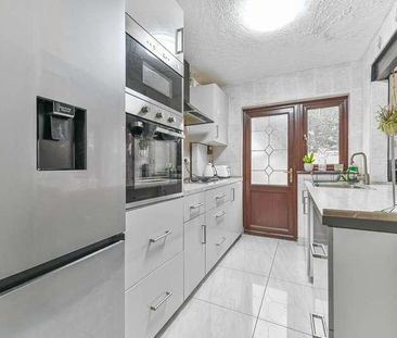 London Road, Mitcham, CR4 - Photo 4