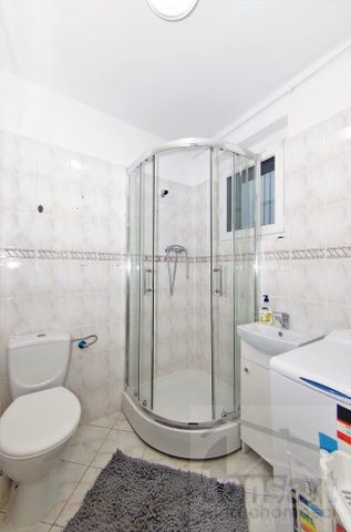 Mieszkanie z balkonem na wynajem! - Zdjęcie 2