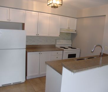 For Lease - 102 Aspen Springs Drive Unit# 305, Clarington, Ontario - Photo 3