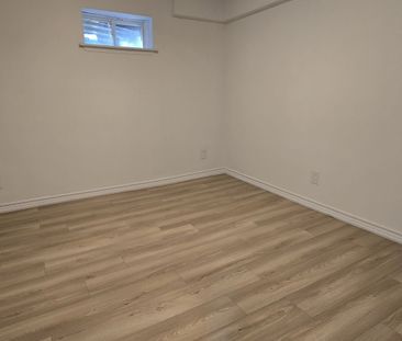 For Lease - 735 Pam Crescent Unit# Bsmt, Newmarket, Ontario - Photo 6