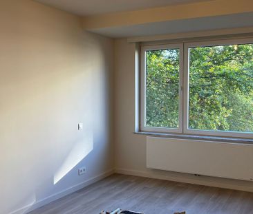 Appartement te huur in Sint-Andries voor € 875 met 2 slaapkamers - Foto 2