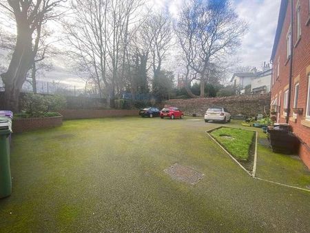 St Michaels Road, Aigburth, L17 - Photo 2