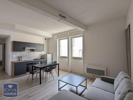 Location Appartement 2 pièces 39m² CARCASSONNE 11000 - Photo 3