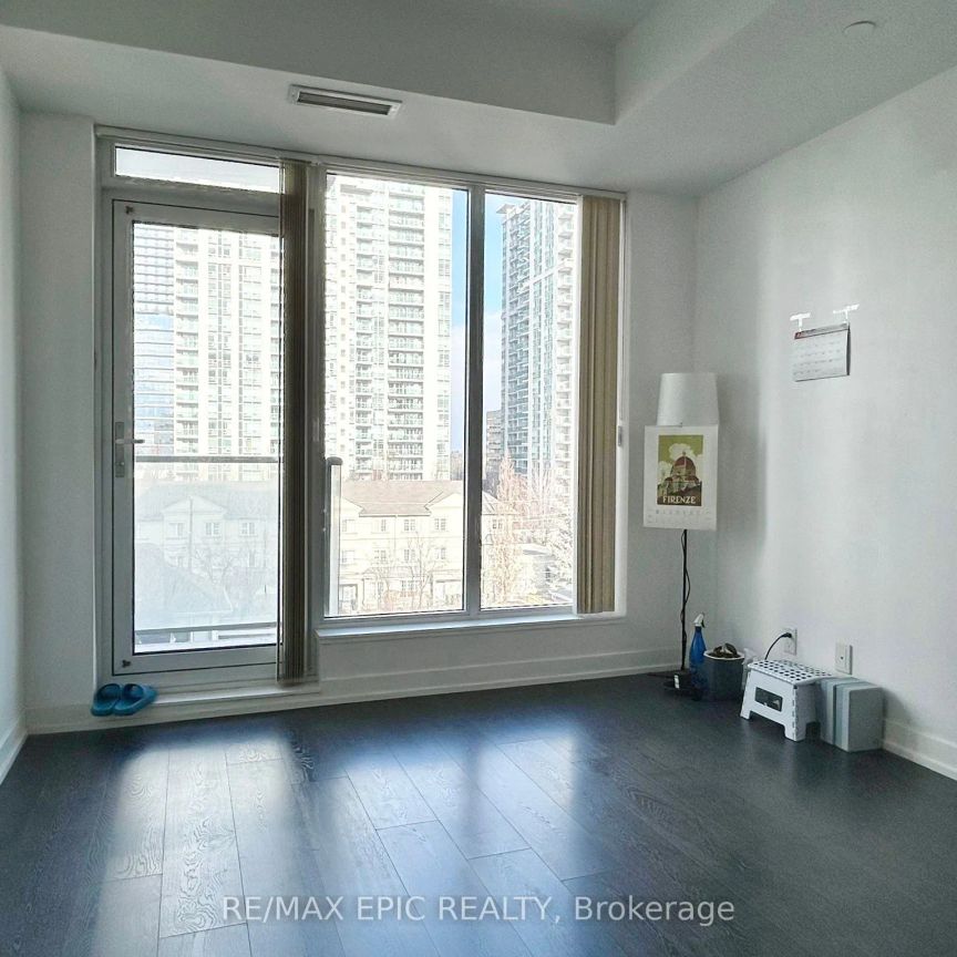 28 Avondale Avenue #501 - Photo 1