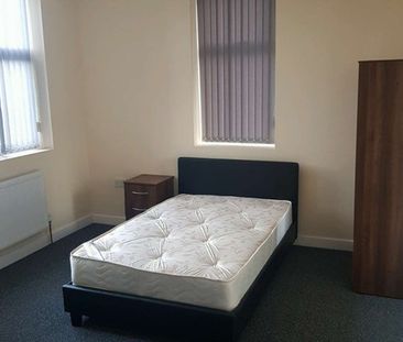 Lovely New Ensuite Room for Rent - No Deposit All Bills Inc! Room 6 - Photo 4