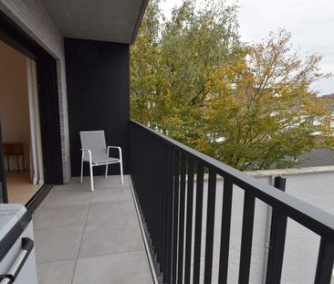 Luxe 1 slaapkamer appartement met terras in centrum Kortrijk - Photo 3
