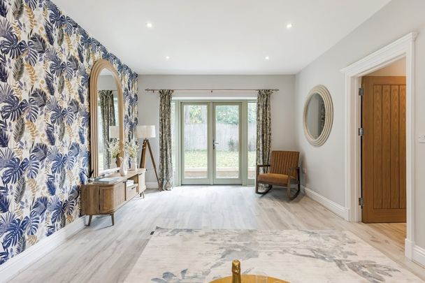 2 bedroom house to rent - Photo 1