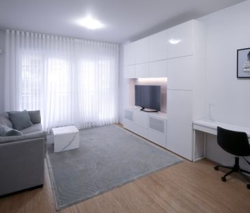 Appartement - 208-3456 Av. du Parc - Photo 1