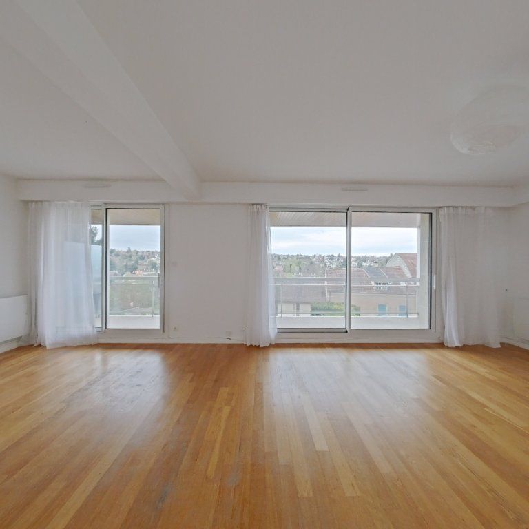 Location Appartement 5 pièces 101m² ST GERMAIN EN LAYE 78100 - Photo 1