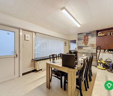 Ruime woning met 4 slaapkamers en terras te Ichtegem - Photo 4