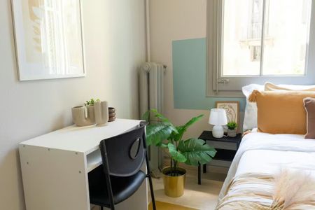 Carrer de Sant Pere Més Alt, Barcelona, Catalonia 08003 - Photo 5