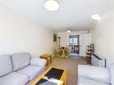 Greys Court, Sidmouth Street, Reading, Berkshire, RG1 - Photo 2