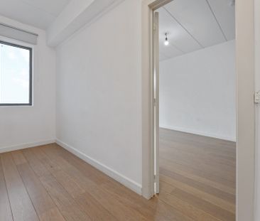 Gelijkvloers appartement met 1 à 2 slaapkamers, tuintje en garagebox - Photo 3